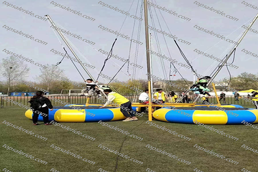 4 people inflatable bungee jumping rides for sale for outdoor parks